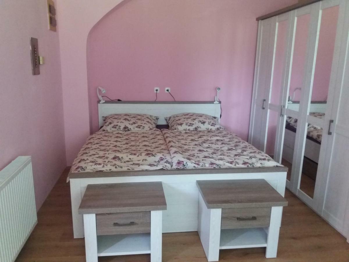 Apartment Tunel Hrušica Kültér fotó