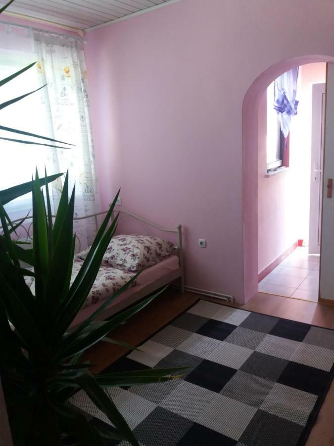 Apartment Tunel Hrušica Kültér fotó